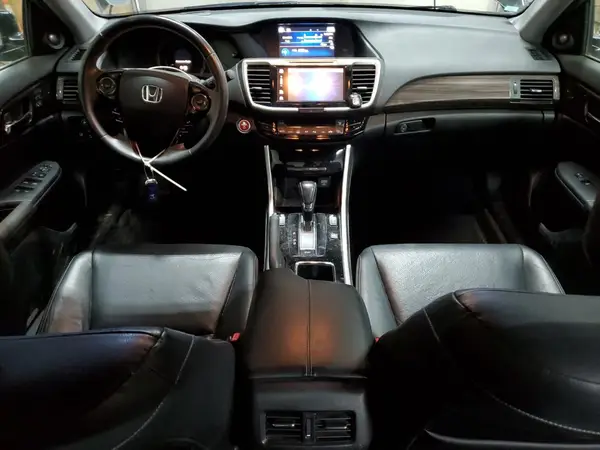 JHMCR6F56HC012106 2017 HONDA ACCORD - Image 8