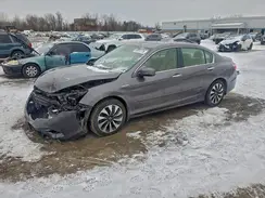 JHMCR6F56HC018827 2017 HONDA ACCORD
