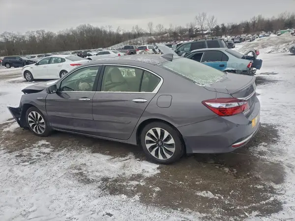 JHMCR6F56HC018827 2017 HONDA ACCORD - Image 2