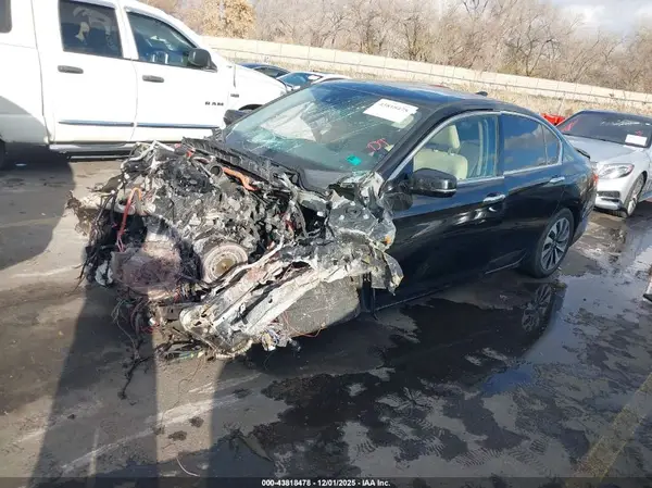 JHMCR6F56HC019184 2017 HONDA ACCORD - Image 2