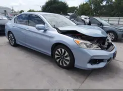 JHMCR6F56HC020464 2017 HONDA ACCORD