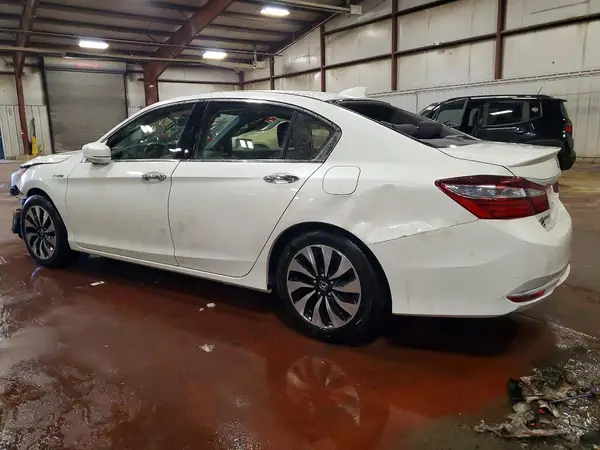 JHMCR6F56HC023624 2017 HONDA ACCORD - Image 2