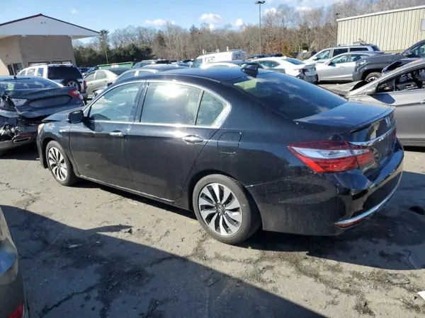 JHMCR6F56HC028208 2017 HONDA ACCORD - Image 2