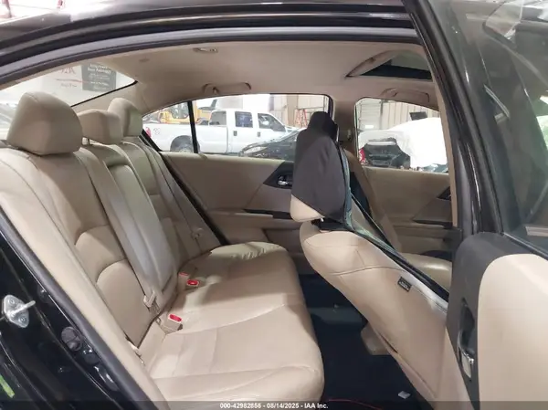 JHMCR6F56HC028239 2017 HONDA ACCORD - Image 8