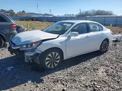 JHMCR6F56HC031030 2017 HONDA ACCORD