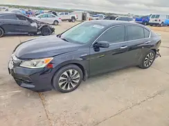 JHMCR6F56HC031156 2017 HONDA ACCORD