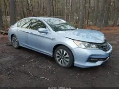 JHMCR6F57HC006556 2017 HONDA ACCORD