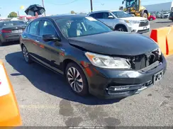 JHMCR6F57HC012101 2017 HONDA ACCORD