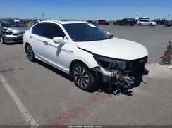 JHMCR6F57HC014382 2017 HONDA ACCORD