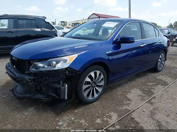 JHMCR6F57HC016181 2017 HONDA ACCORD - Image 2