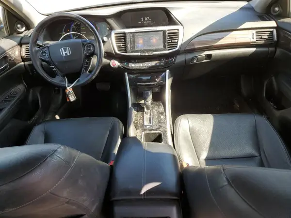 JHMCR6F57HC017363 2017 HONDA ACCORD - Image 8