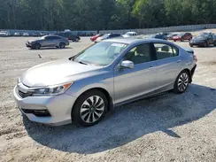 JHMCR6F57HC028637 2017 HONDA ACCORD
