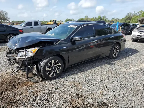 JHMCR6F57HC028752 2017 HONDA ACCORD - Image 1