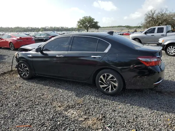 JHMCR6F57HC028752 2017 HONDA ACCORD - Image 2