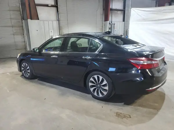 JHMCR6F57HC031151 2017 HONDA ACCORD - Image 2