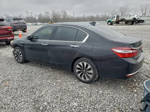 JHMCR6F57HC031182 2017 HONDA ACCORD - Image 2