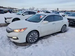 JHMCR6F58HC000247 2017 HONDA ACCORD