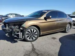 JHMCR6F58HC000720 2017 HONDA ACCORD