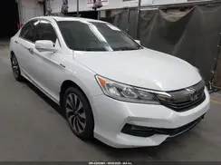 JHMCR6F58HC000975 2017 HONDA ACCORD