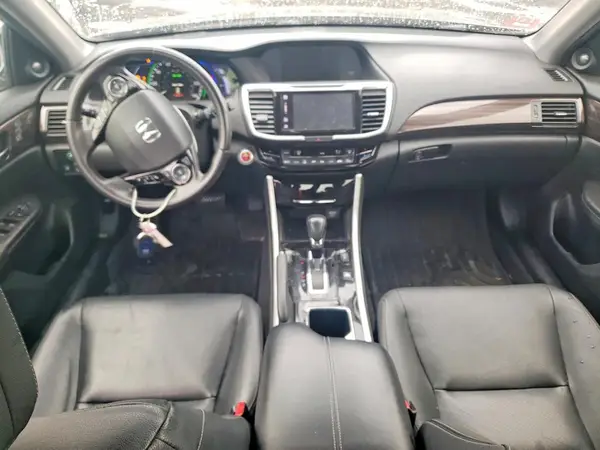 JHMCR6F58HC004895 2017 HONDA ACCORD - Image 8