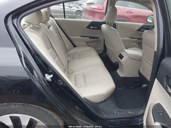 JHMCR6F58HC005447 2017 HONDA ACCORD - Image 8