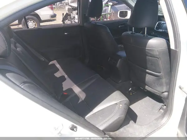 JHMCR6F58HC006162 2017 HONDA ACCORD - Image 8