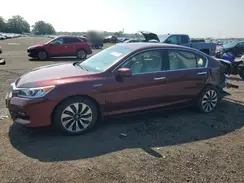 JHMCR6F58HC009109 2017 HONDA ACCORD