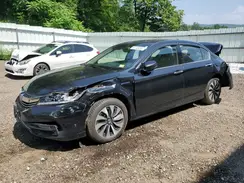 JHMCR6F58HC009806 2017 HONDA ACCORD