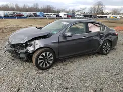 JHMCR6F58HC012950 2017 HONDA ACCORD