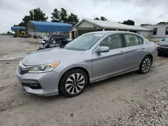 JHMCR6F58HC013161 2017 HONDA ACCORD