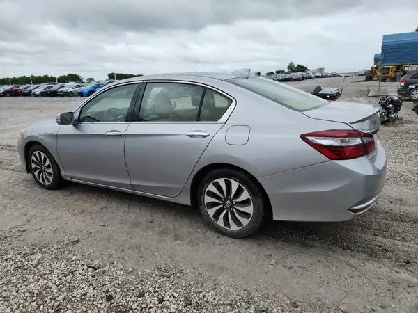 JHMCR6F58HC013161 2017 HONDA ACCORD - Image 2