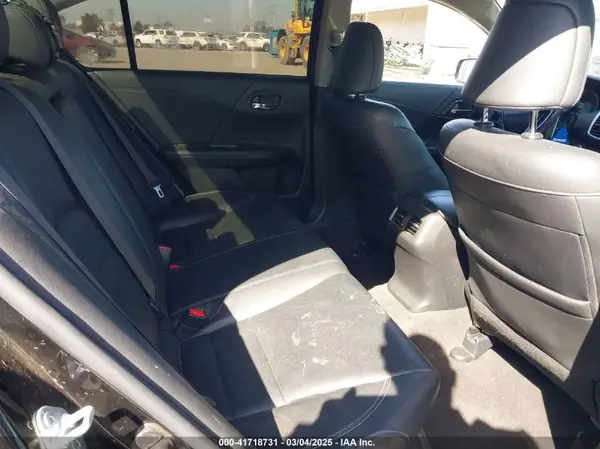 JHMCR6F58HC026914 2017 HONDA ACCORD - Image 8