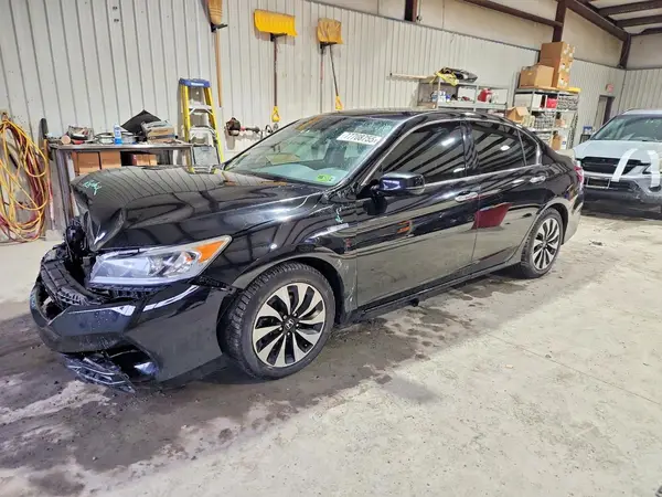 JHMCR6F58HC028047 2017 HONDA ACCORD - Image 1