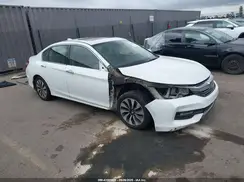 JHMCR6F58HC029103 2017 HONDA ACCORD