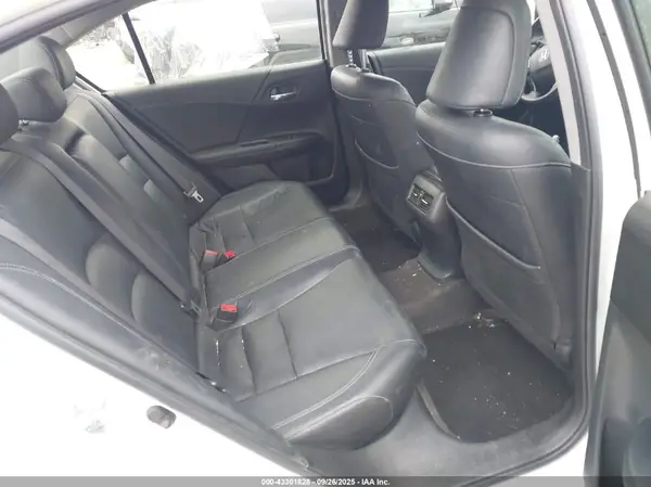 JHMCR6F58HC029103 2017 HONDA ACCORD - Image 8