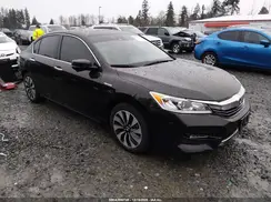 JHMCR6F58HC029909 2017 HONDA ACCORD