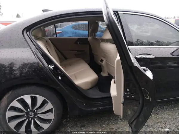 JHMCR6F58HC029909 2017 HONDA ACCORD - Image 8