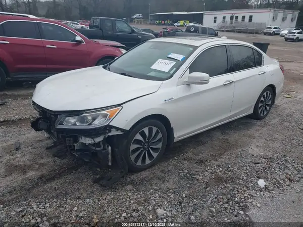 JHMCR6F59HC000189 2017 HONDA ACCORD - Image 2