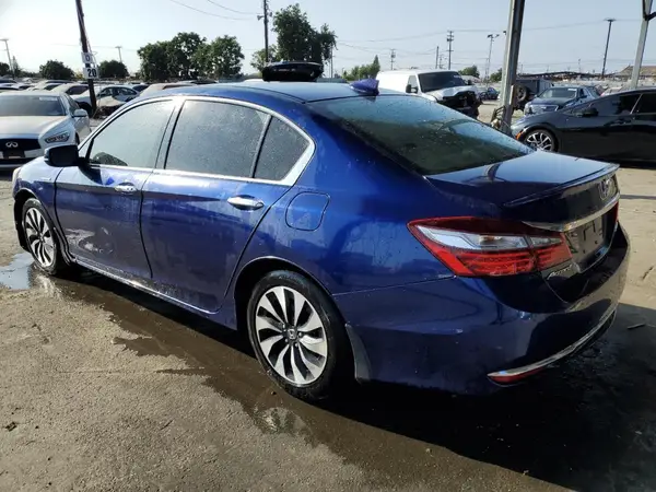 JHMCR6F59HC009216 2017 HONDA ACCORD - Image 2
