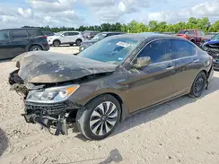 JHMCR6F59HC011628 2017 HONDA ACCORD