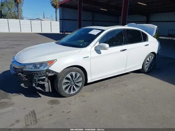 JHMCR6F59HC015002 2017 HONDA ACCORD - Image 2