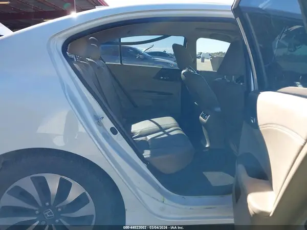 JHMCR6F59HC015002 2017 HONDA ACCORD - Image 8
