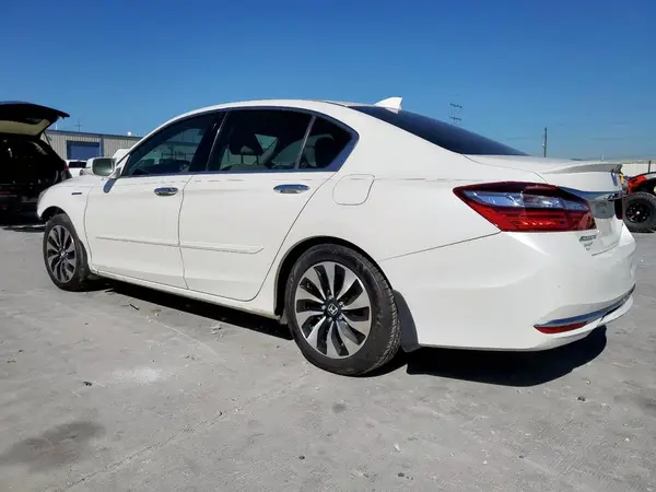 JHMCR6F59HC018725 2017 HONDA ACCORD - Image 2