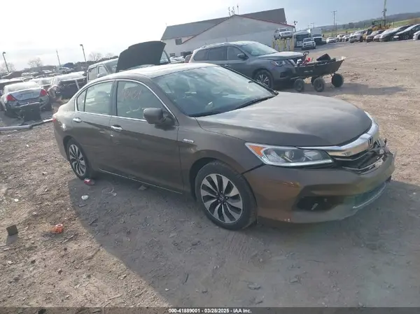 JHMCR6F59HC022905 2017 HONDA ACCORD - Image 1