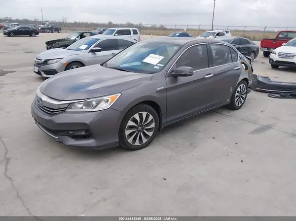 JHMCR6F59HC026694 2017 HONDA ACCORD - Image 2