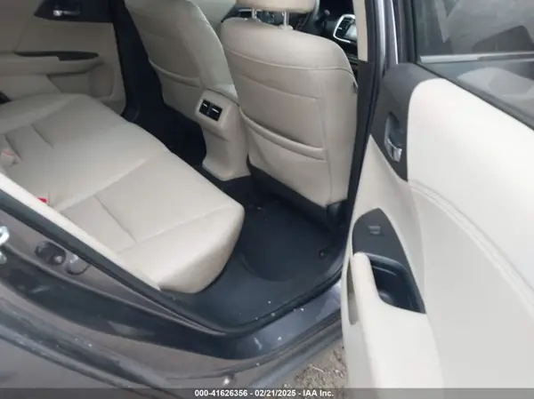 JHMCR6F59HC027196 2017 HONDA ACCORD - Image 8