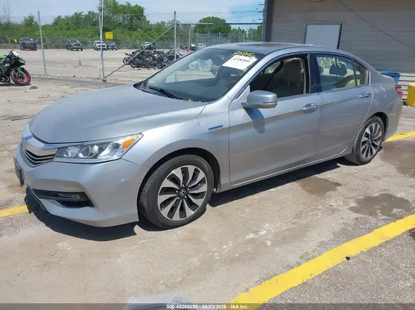 JHMCR6F59HC027909 2017 HONDA ACCORD - Image 2