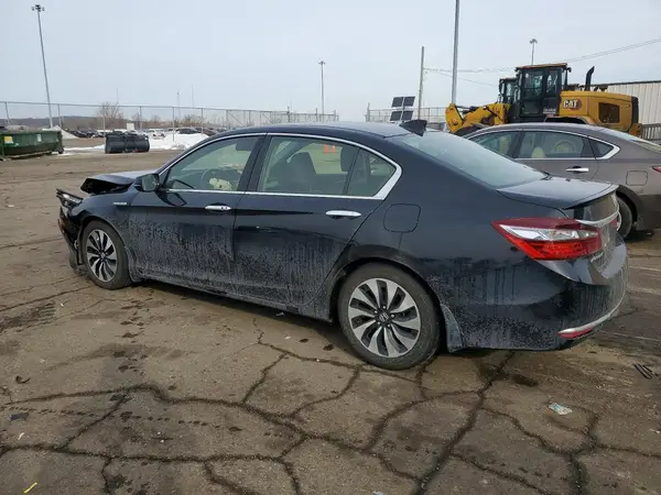 JHMCR6F59HC028669 2017 HONDA ACCORD - Image 2
