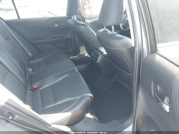 JHMCR6F59HC031068 2017 HONDA ACCORD - Image 8