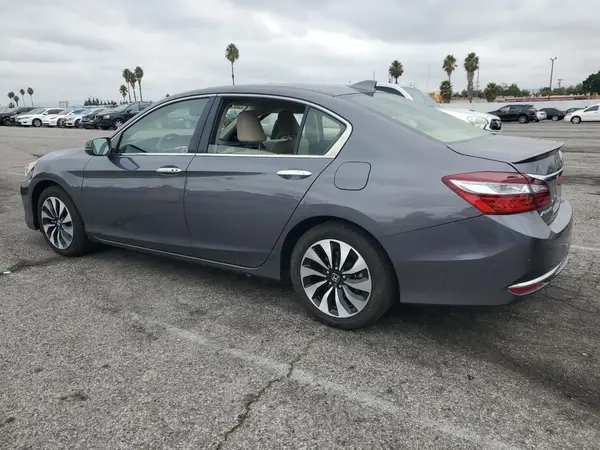 JHMCR6F5XHC000797 2017 HONDA ACCORD - Image 2